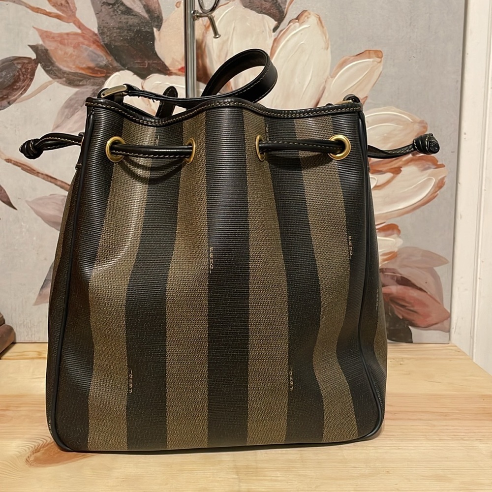 Vintage bucket Fendi Black and Brown Striped Bag - Picture 2 of 15